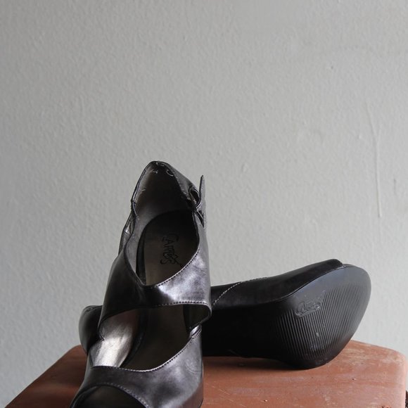 Carlos Santana Pewter Gray Metallic High Heel Pumps US Size 8 - Picture 11 of 12